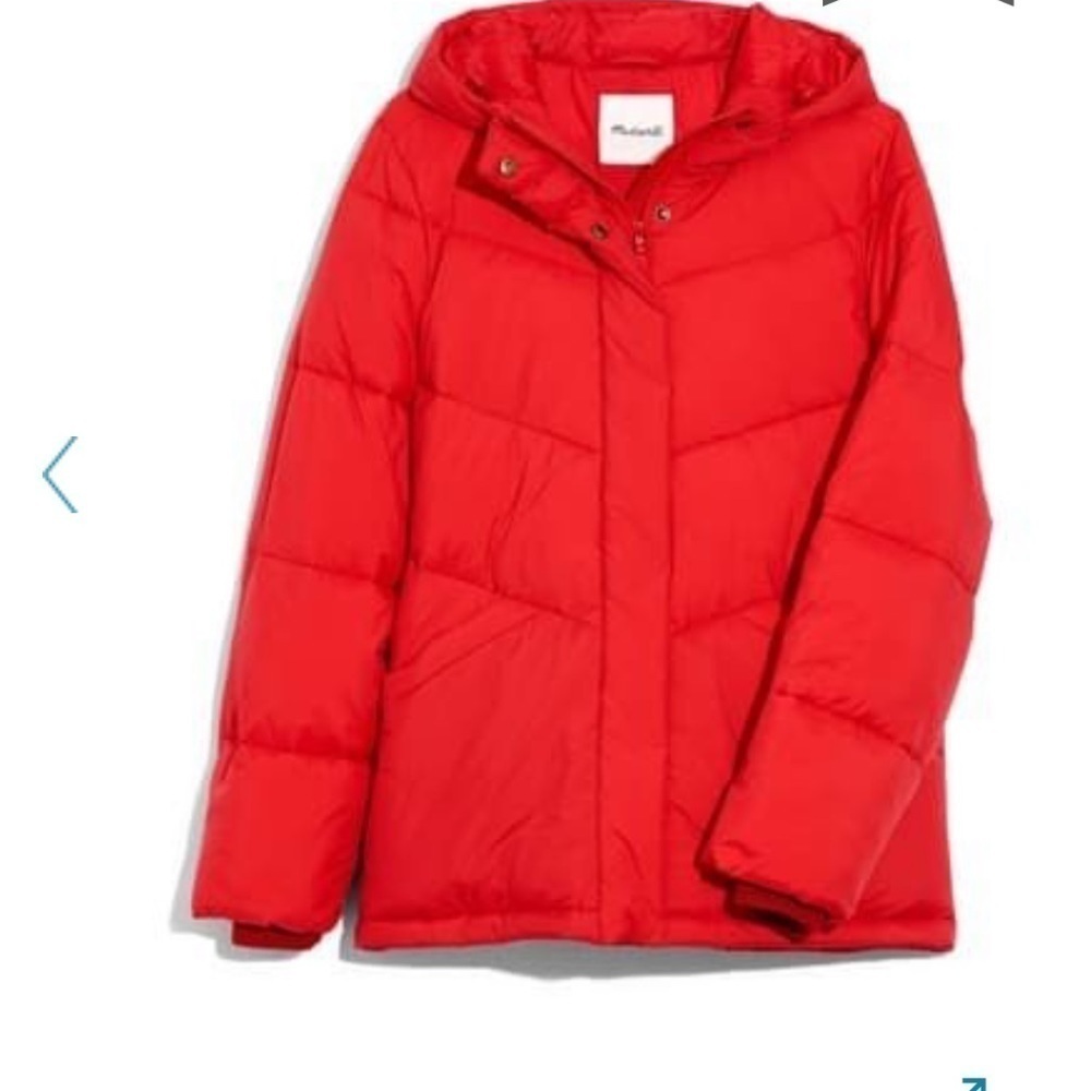 - Madewell Quilted Puffer Parka
AE332